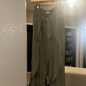 Lovestitch Green Midi Split Leg Pants S